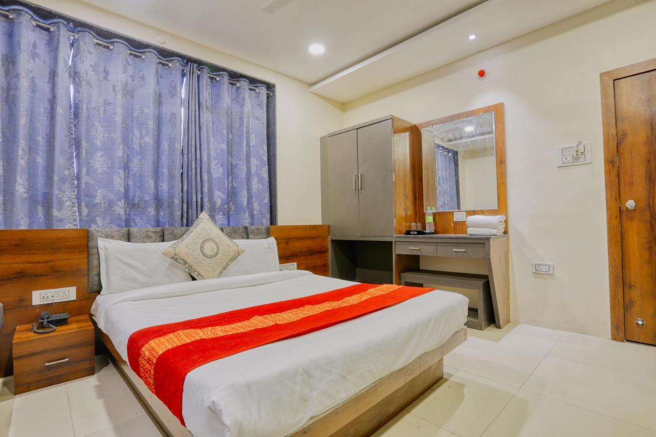 Kumar Atithi Nivas Hotel Indore