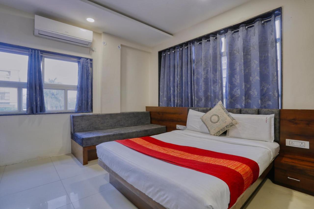 Kumar Atithi Nivas Hotel 2*